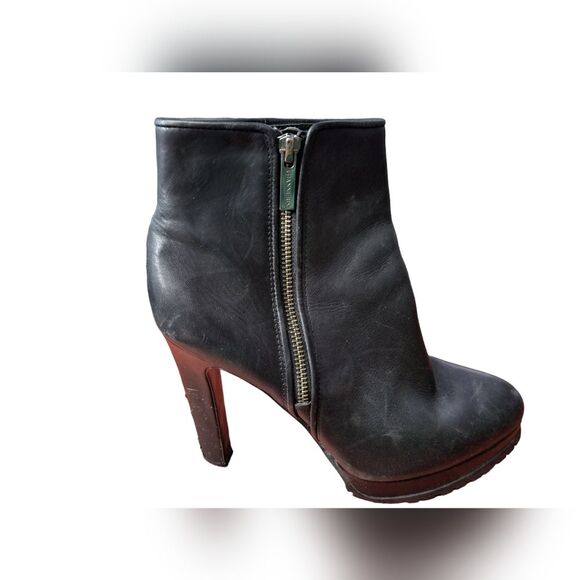 Gianni Bini Women's Black Leather Zip Up Ankle Boot Size 9M - Picture 3 of 10